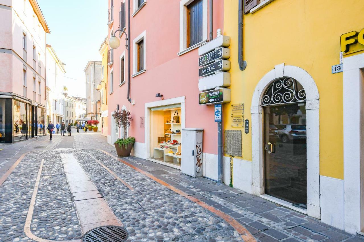 Desenzanoloft La Mia Favorita Apartman Desenzano del Garda Kültér fotó